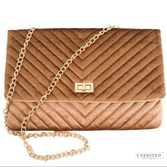 UN Handbags - NWT - Shaena Velvet Shoulder Bag